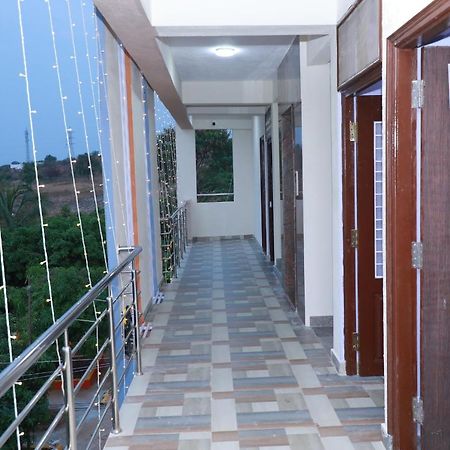 Private Room Non Ac At Varun Vihar Near Horsley Hills Kurabala Kota Exterior photo